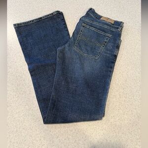 Women’s Abercrombie & Fitch Flare Hem Jean, 10